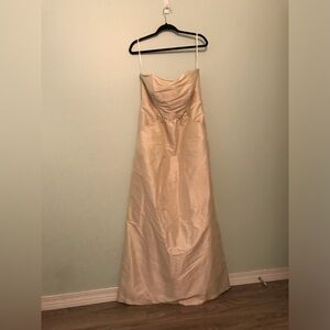 Alfred Sung strapless champagne dress